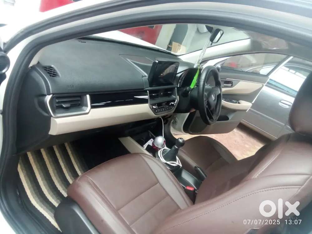 2024 Honda Elivate Manual 17000 Km Driven , Single Owner