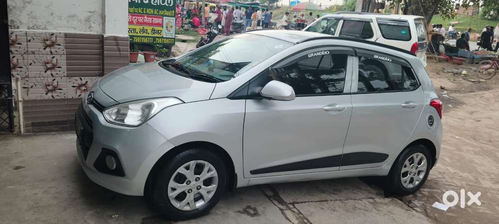Hyundai I10 Sportz 1.1l, 2016, Cng & Hybrids