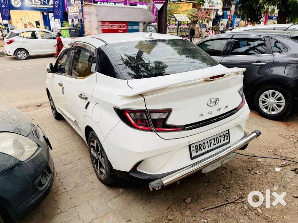 Hyundai Aura 1.2 Sx Cng, 2023, Cng & Hybrids