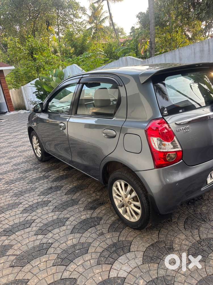 Single Owner Liva 2014 Full Option