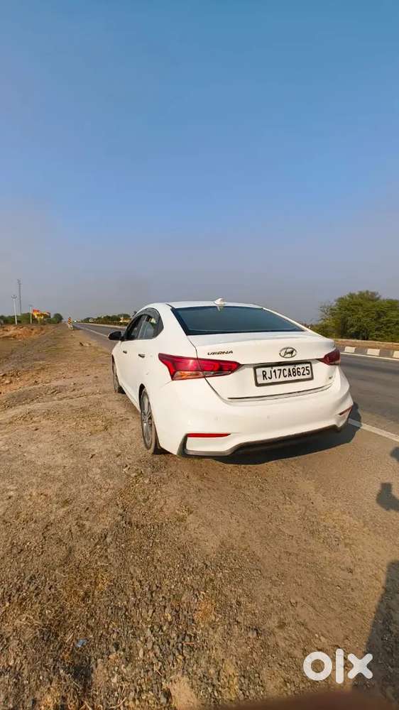Hyundai Verna Sx 2018 Model