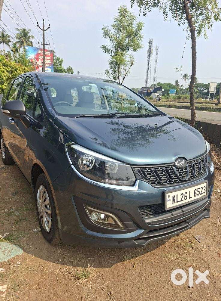 Mahindra Marazzo M2 8str, 2020, Petrol