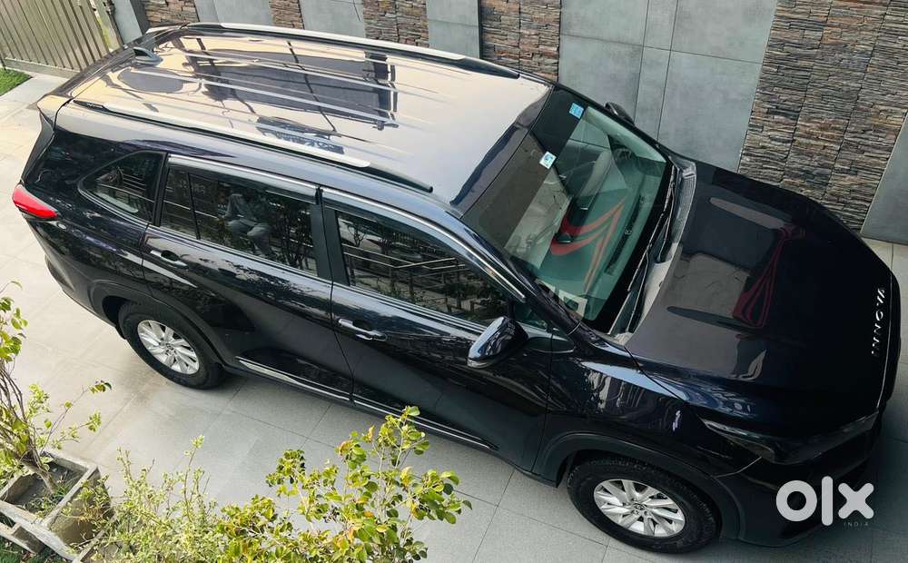 Toyota Innova Hycross 2.0 Gx 7 Str, 2025, Petrol