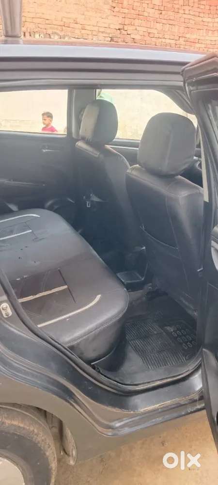 Maruti Suzuki Swift 1.2 Vxi Petrol 2015