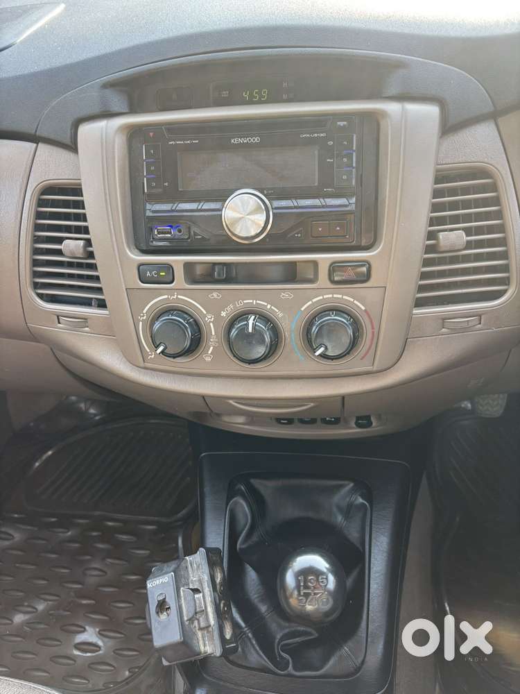 Toyota Innova 2.5 G (diesel) 7 Seater, 2015, Diesel