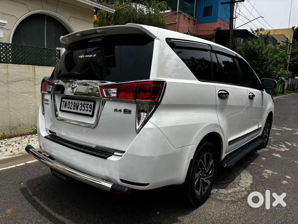 Toyota Innova Crysta 2.4 Gx Limited Edition 8 Str, 2022, Diesel