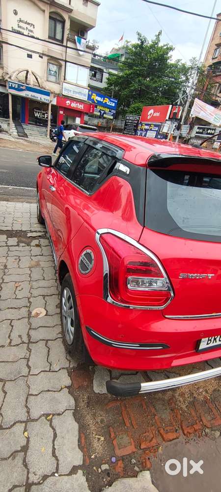 Maruti Suzuki Swift Vxi + Manual, 2021, Petrol
