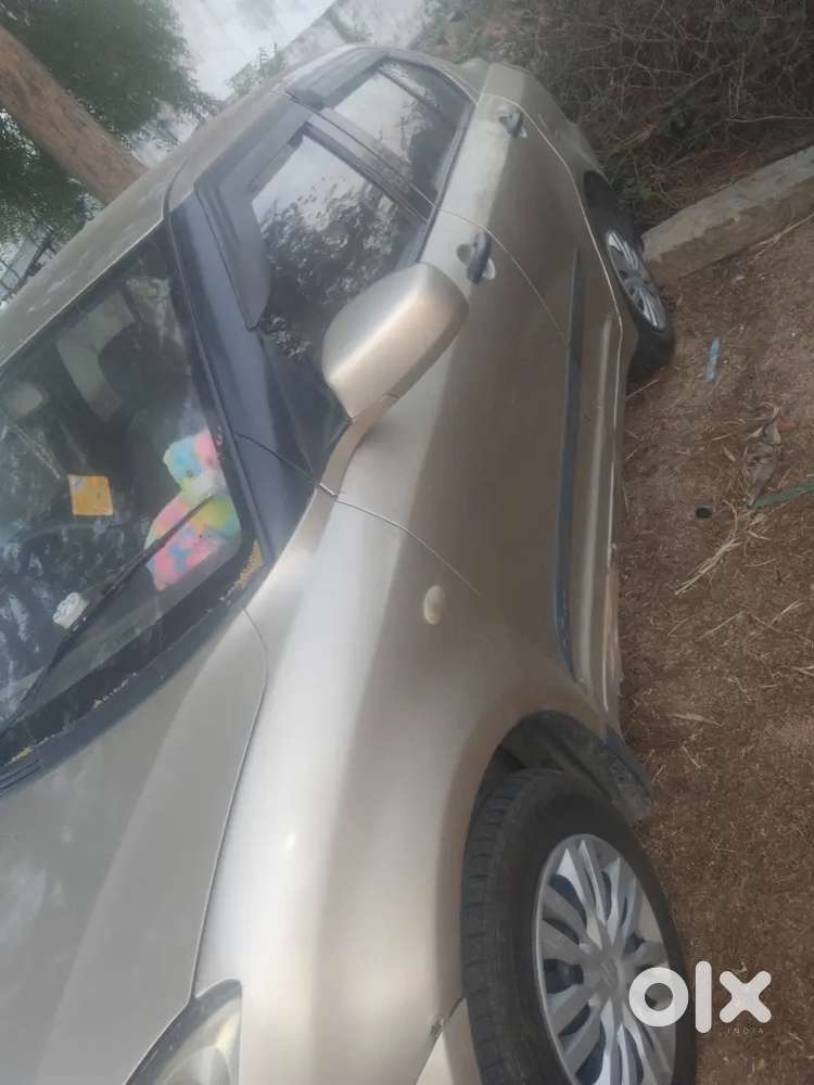 Maruti Suzuki Swift Dzire 2010