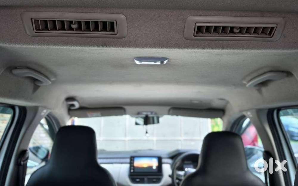 Renault Triber Others, 2025, Petrol