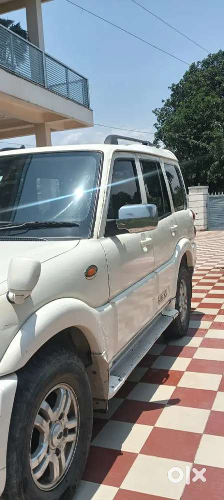 Mahindra Scorpio 2012 Diesel Well Maintained