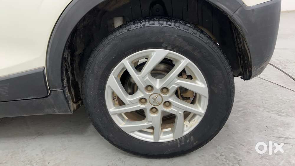Mahindra Xuv300 W8 Diesel, 2023, Diesel