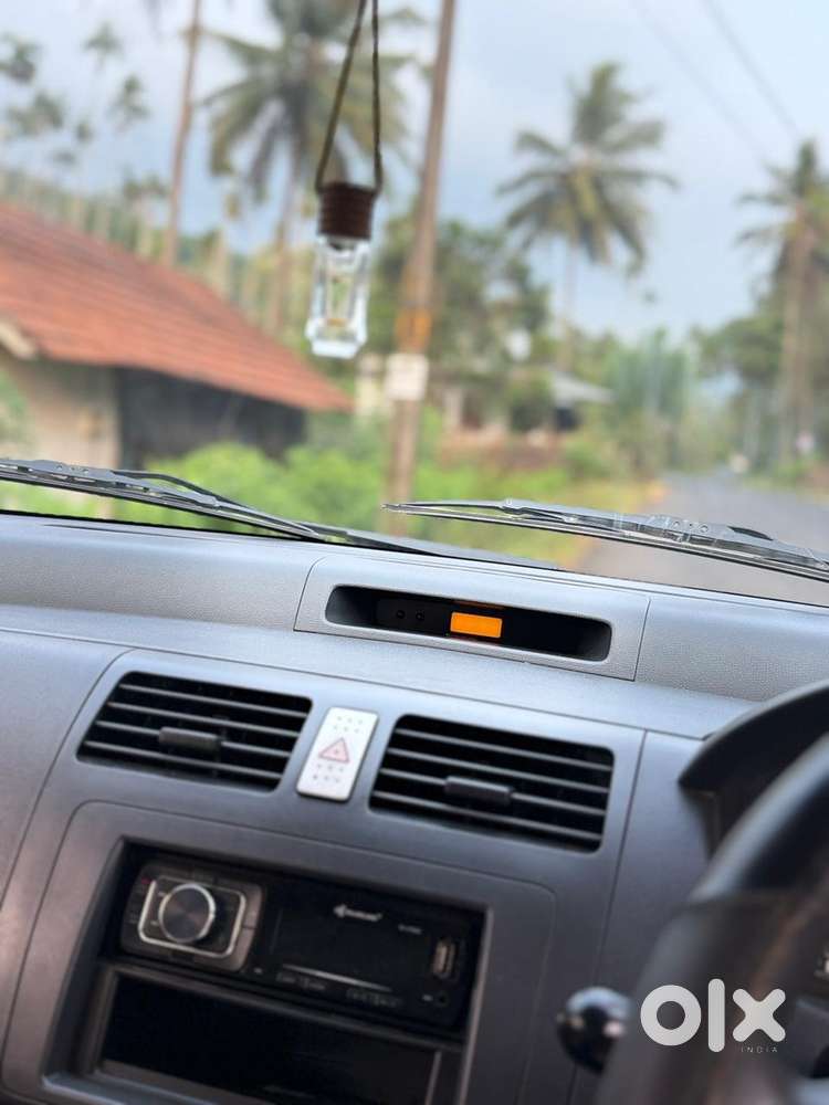 Swift Petrol Manual Maruti Suzuki 2010