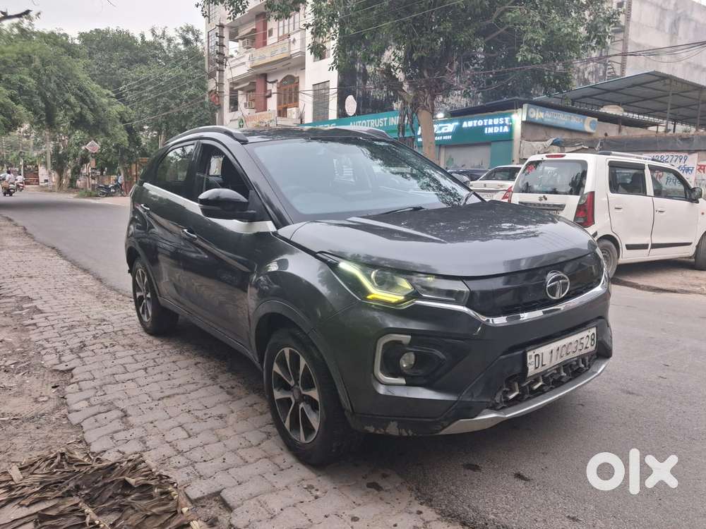 Tata Nexon Amt Xza Plus, 2021, Petrol