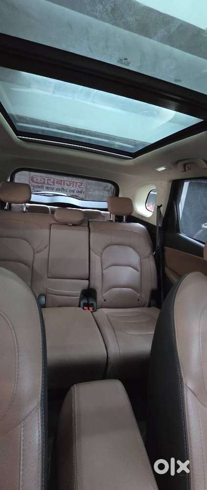 Mg Hector Plus Sharp Pro 1.5 Turbo Petrol Cvt 7 Str Dual Tone, 2024,..