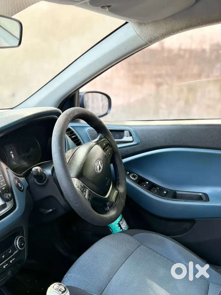 Hyundai I20 Active 2017 Petrol Well Maintained