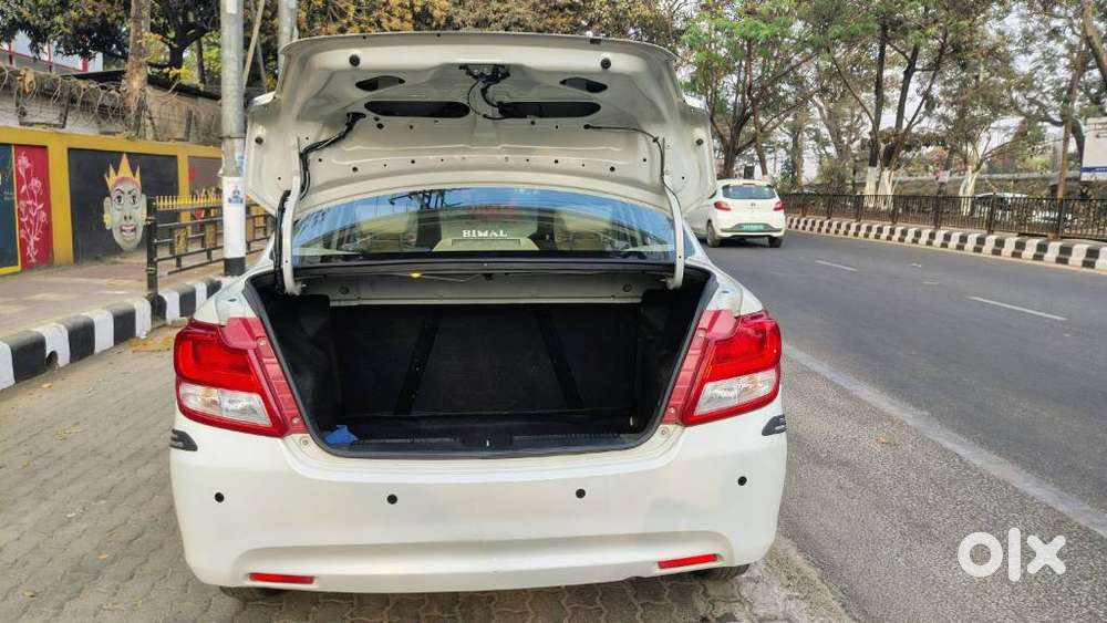 Maruti Suzuki Dzire 1.2 Vxi Amt, 2018, Petrol