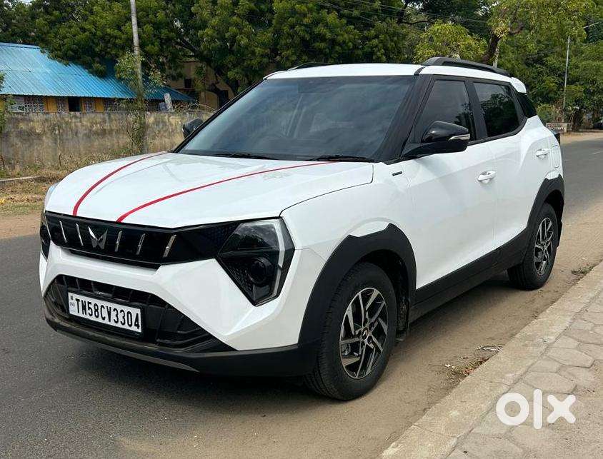 Mahindra Xuv 3xo Ax5 Pm At, 2026, Petrol