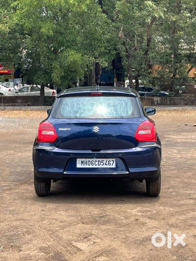 Maruti Suzuki Swift Vxi + Manual, 2022, Petrol