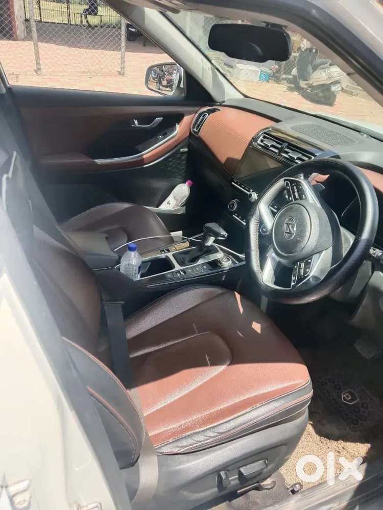 Hyundai Alcazar 1.5 O Signature Diesel