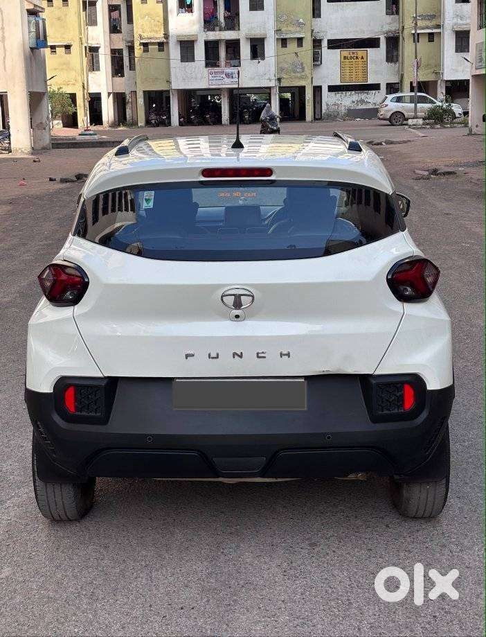 Tata Punch Accomplished, 2024, Petrol