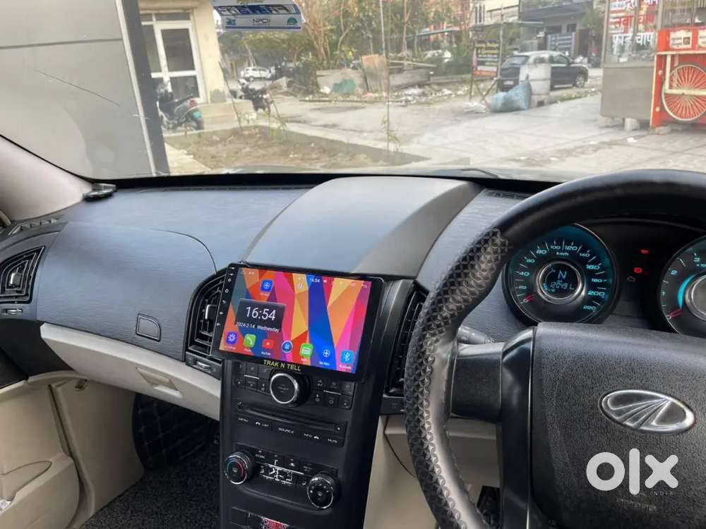 Mahindra Xuv500 2017 Diesel 130000 Km Driven