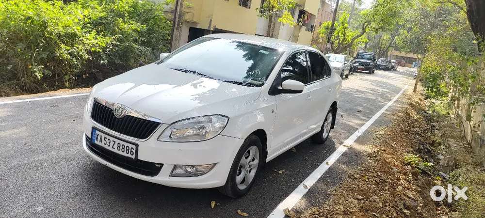 Skoda Rapid 1.6 Ambition 2012 Diesel