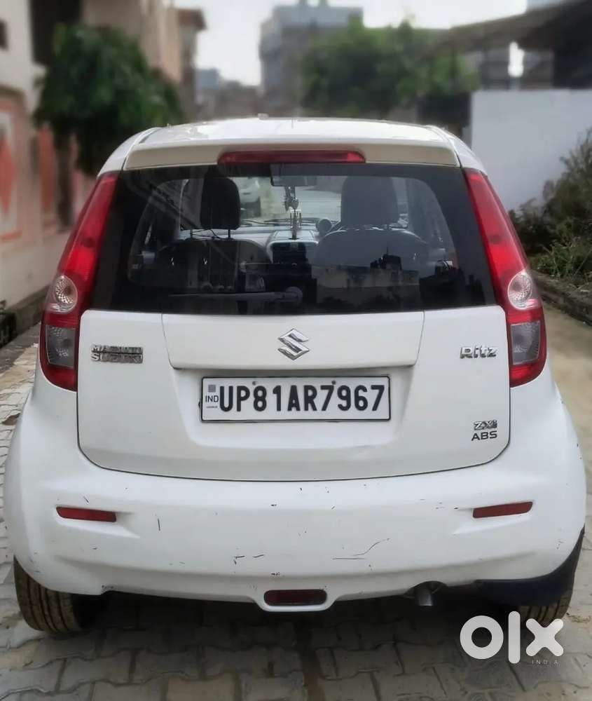 Maruti Suzuki Ritz Zxi 2012