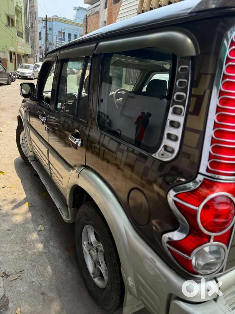 Mahindra Scorpio 2009 Diesel Well Maintained