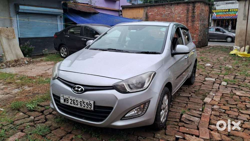 Hyundai I20 Sportz 1.2 Bs-iv, 2013, Petrol