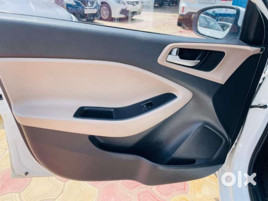 Hyundai I20 Sportz 1.2 Vtvt, 2019, Petrol