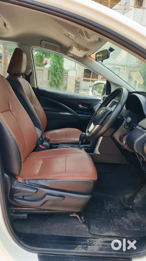 Toyota Innova Crysta 2.8 Gx At 8s, 2018, Diesel