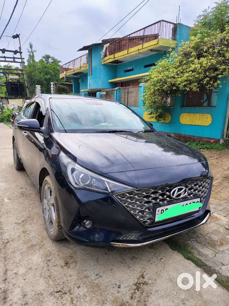 Hyundai Verna 2023 Petrol 32400 Km Driven