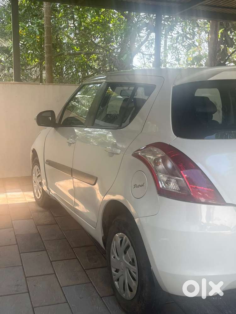 Maruti Suzuki Swift 2016