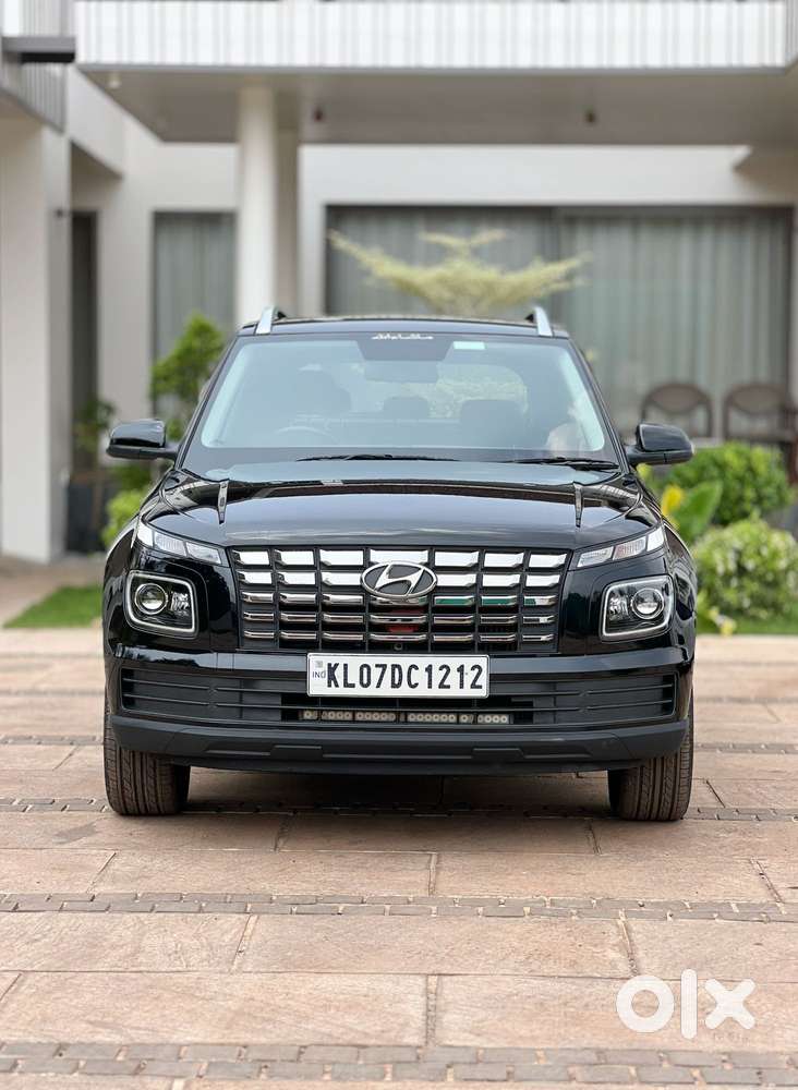 Hyundai Venue Sx Mt, 2023, Diesel