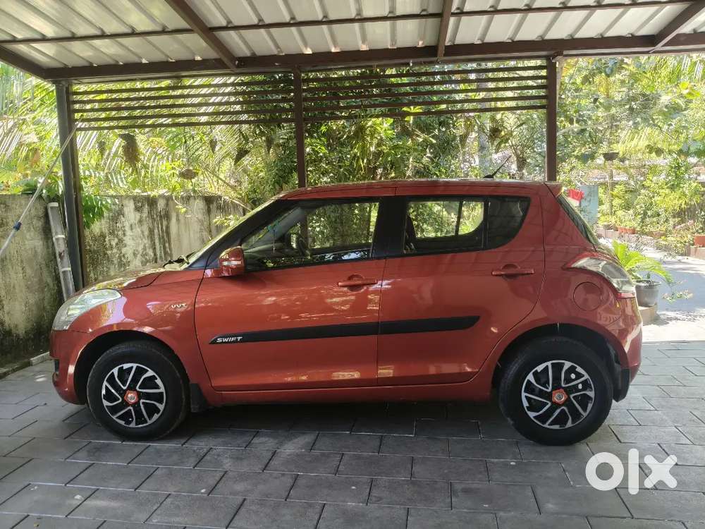 Maruti Suzuki Swift Vxi 2011
