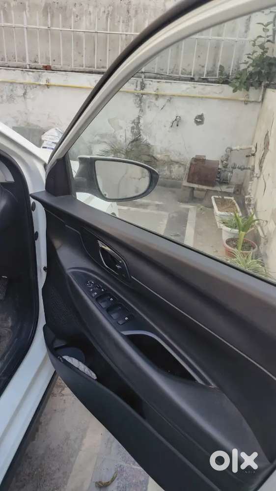 Hyundai I20 2022 Diesel 65000 Km Driven