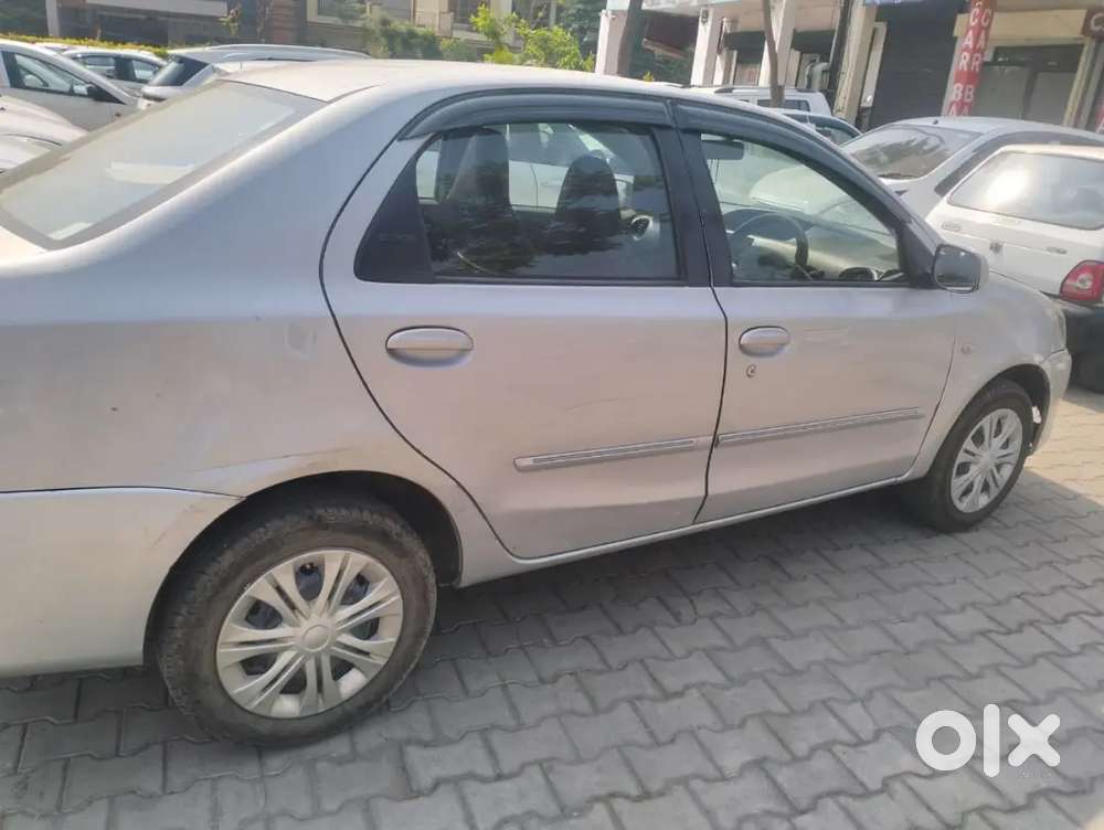 Toyota Etios Diesel [2010-2012] 2012