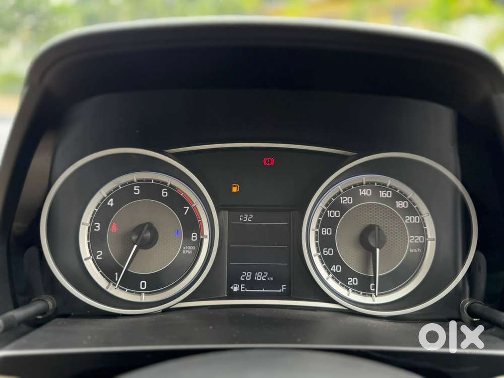 Maruti Suzuki Swift Dzire 1.2 Vxi Bsiv, 2022, Petrol