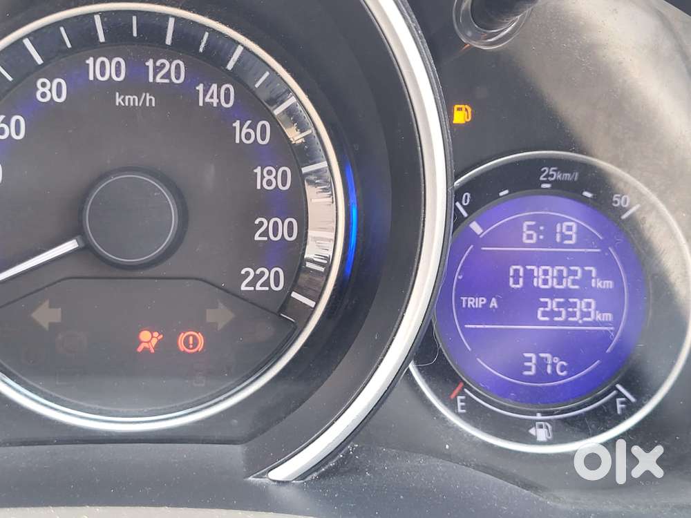 Honda Jazz V Automatic, 2017, Petrol