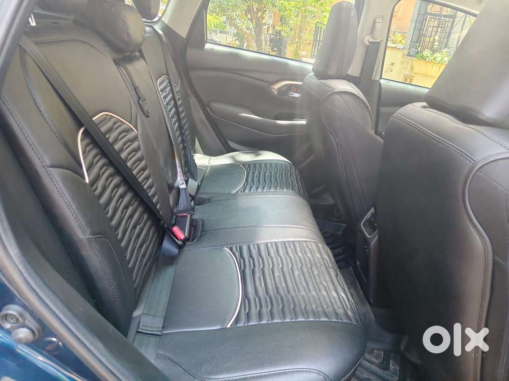 Maruti Suzuki Grand Vitara 1.5 Zeta Plus Intelligent Hybrid Ecvt, 20..