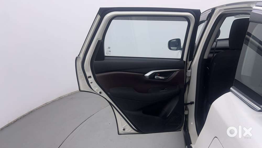 Maruti Suzuki Grand Vitara 1.5 Delta Smart Hybrid, 2023, Petrol