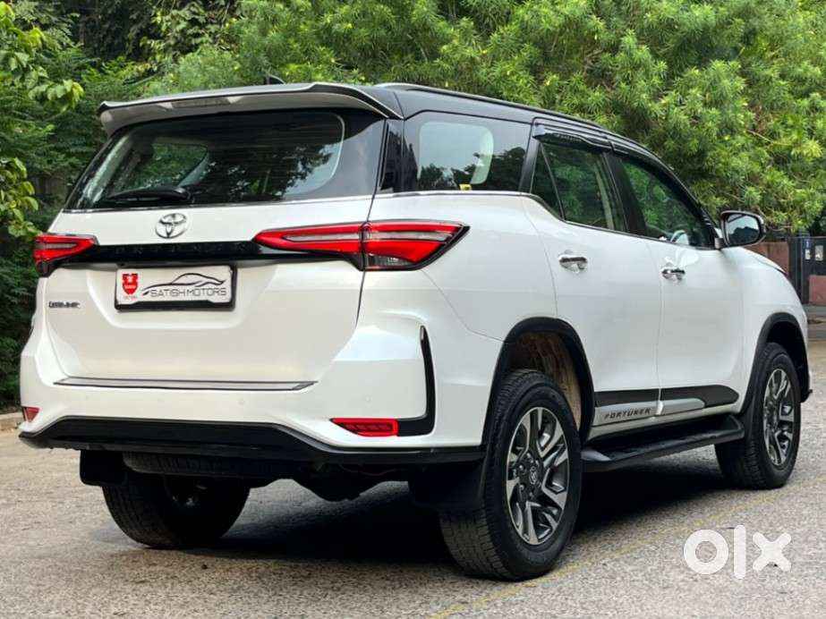 Toyota Fortuner Legender 4x2 At 2.8, 2024, Diesel