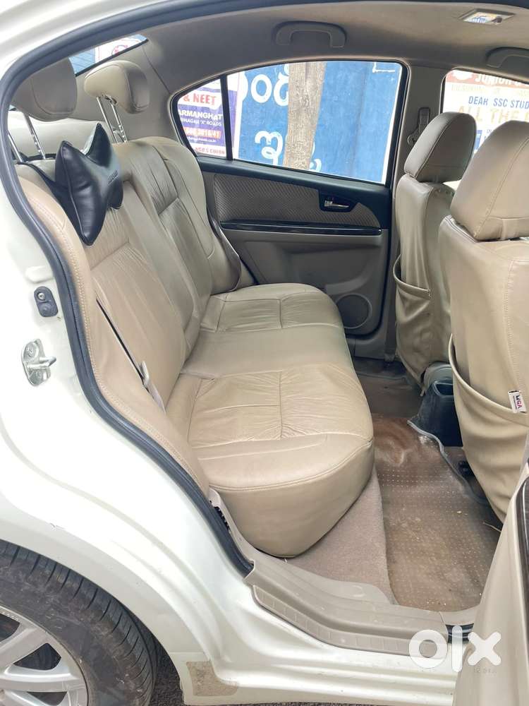 Maruti Suzuki Sx4 Vxi Bsiv, 2014