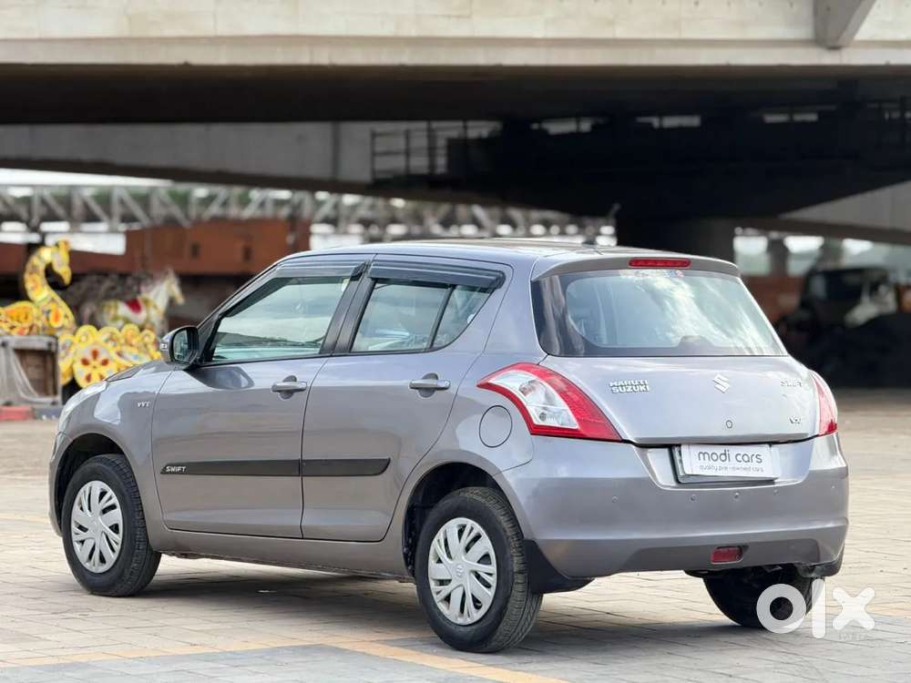 Maruti Suzuki Swift Vxi, 2015, Petrol