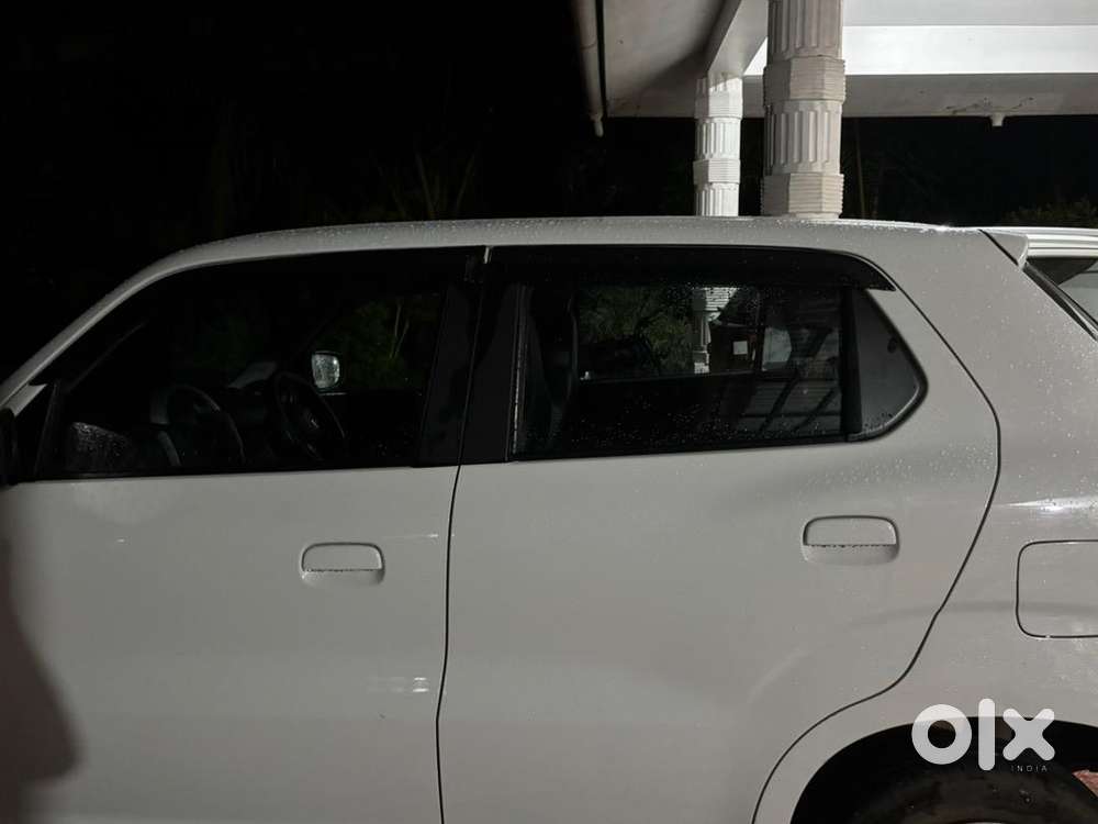 2025 Maruti Suzuki S-presso ( Doctor Used)