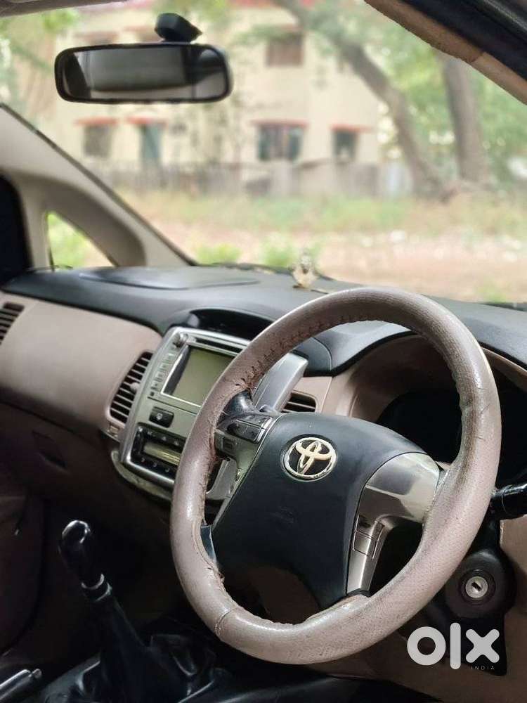 Toyota Innova 2.5 V 7 Str, 2016, Diesel