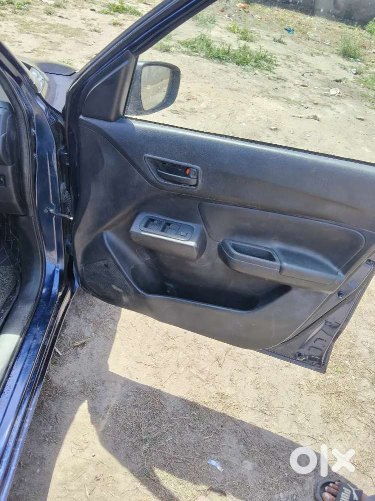 Maruti Suzuki Swift 2020 Cng & Hybrids 70000 Km Driven