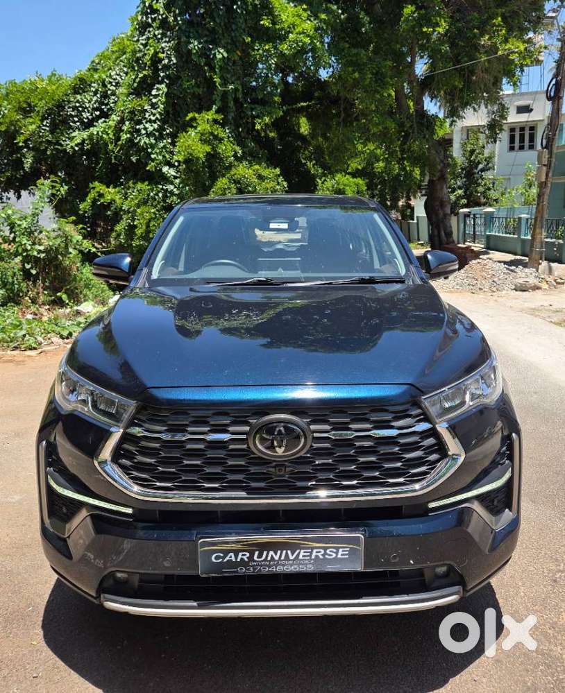 Toyota Innova Hycross 2.0 Zx (o) Hybrid 7 Str, 2023, Petrol