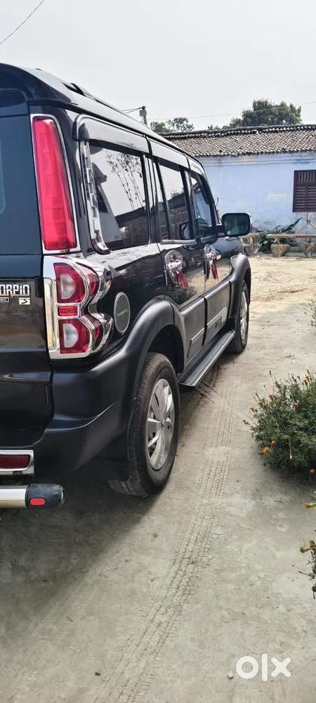 Mahindra Scorpio Classic 2025 Diesel 17900 Km Driven