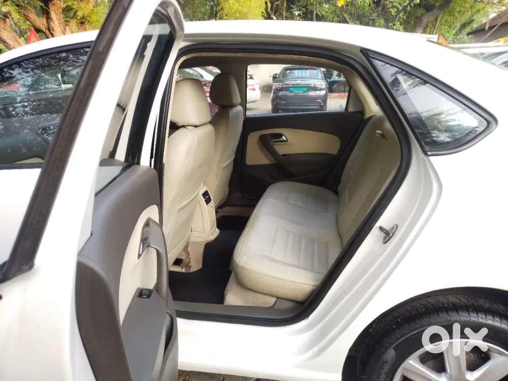 Volkswagen Vento 1.2l Tsi Highline Plus At Petrol, 2015, Petrol